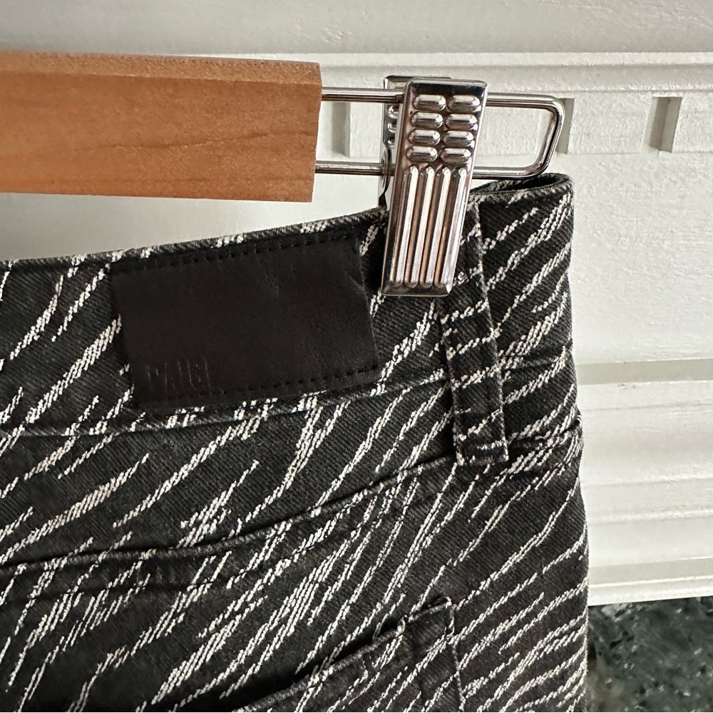 Paige Hoxton Ultra Skinny Zebra Stripe size 28 NWT - Picture 4 of 12